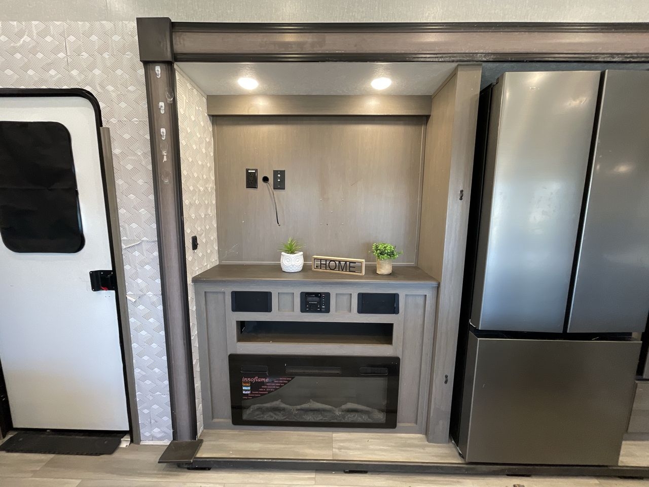 2022 FOREST RIVER CHAPARRAL 367BH