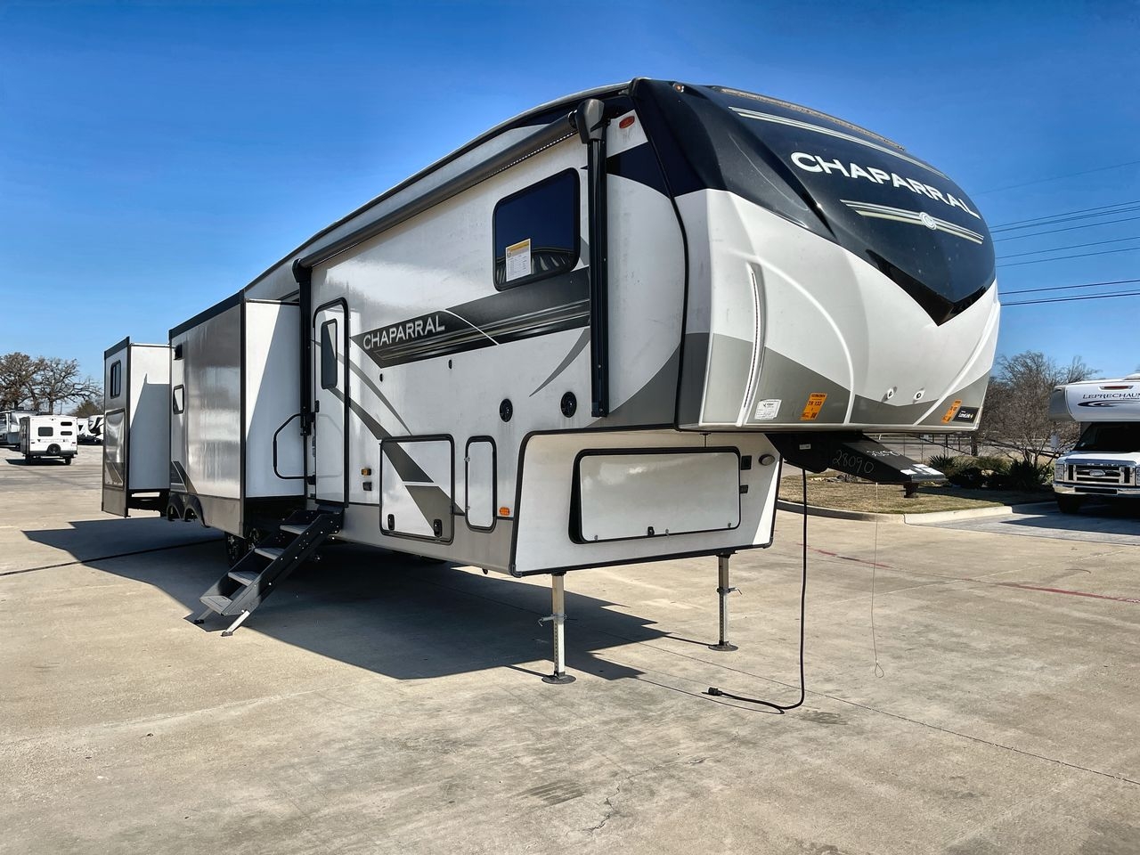 2022 FOREST RIVER CHAPARRAL 367BH