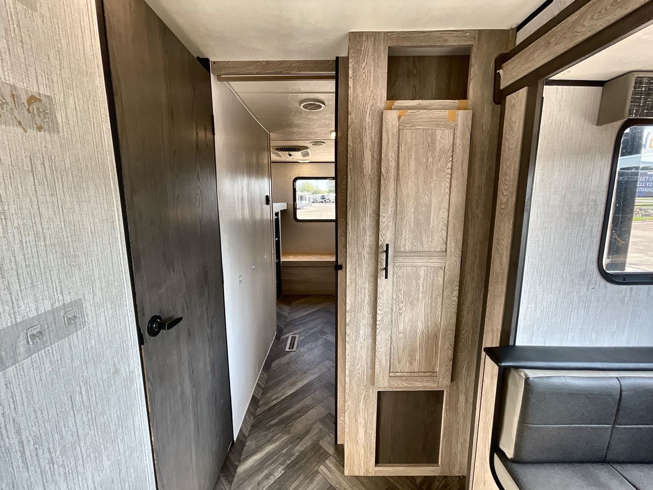 2022 HEARTLAND PROWLER 320BH