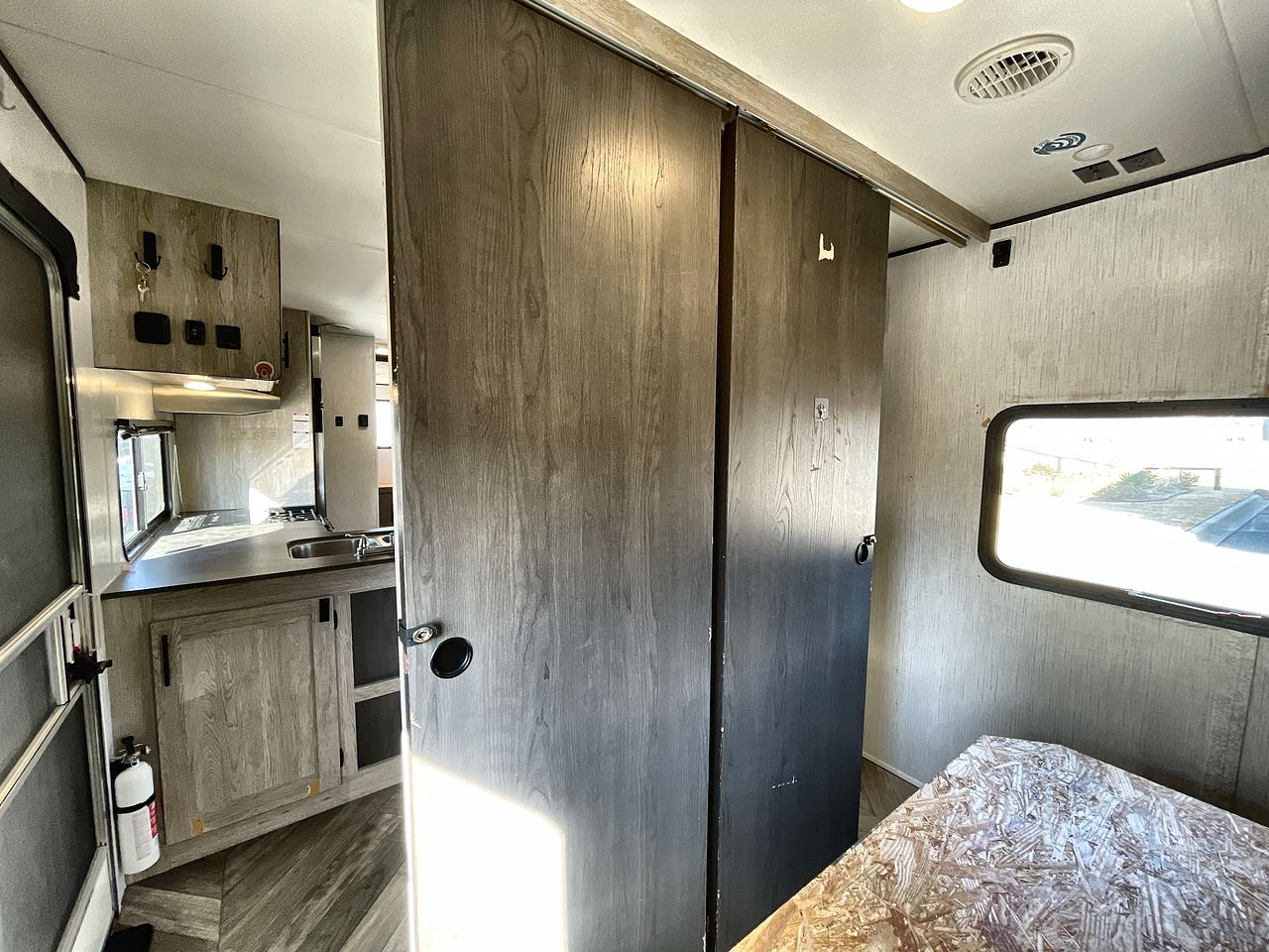 2022 HEARTLAND PROWLER 320BH