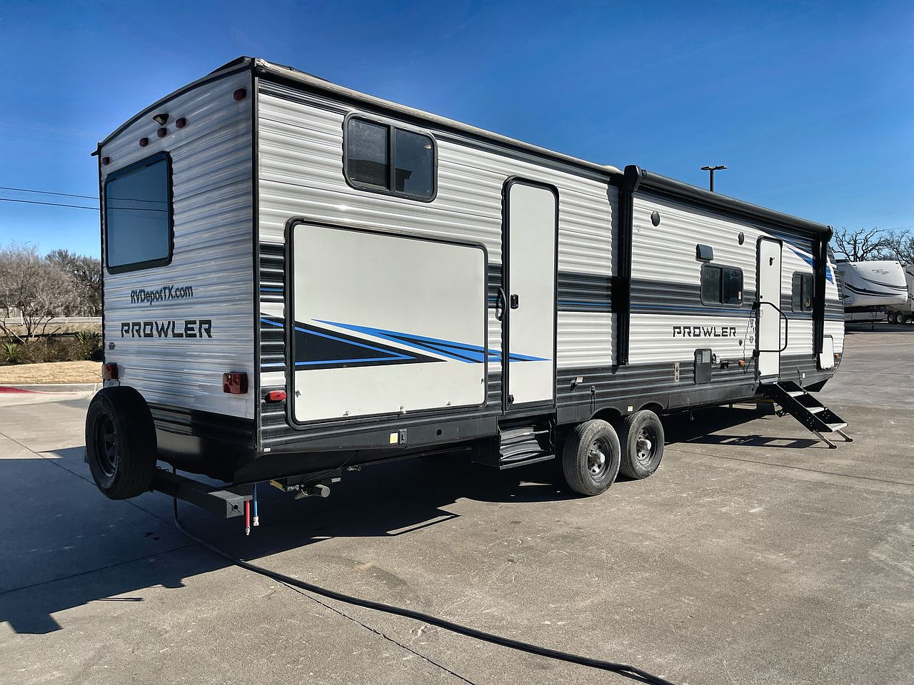 2022 HEARTLAND PROWLER 320BH