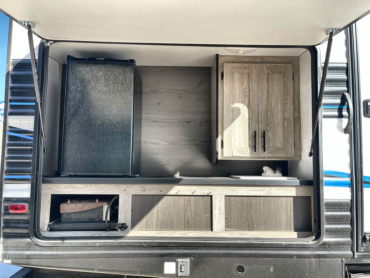 2022 HEARTLAND PROWLER 320BH