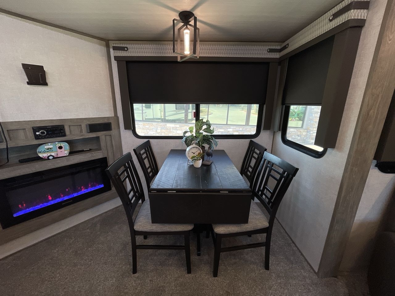 2020 FOREST RIVER HEMISPHERE 286RL