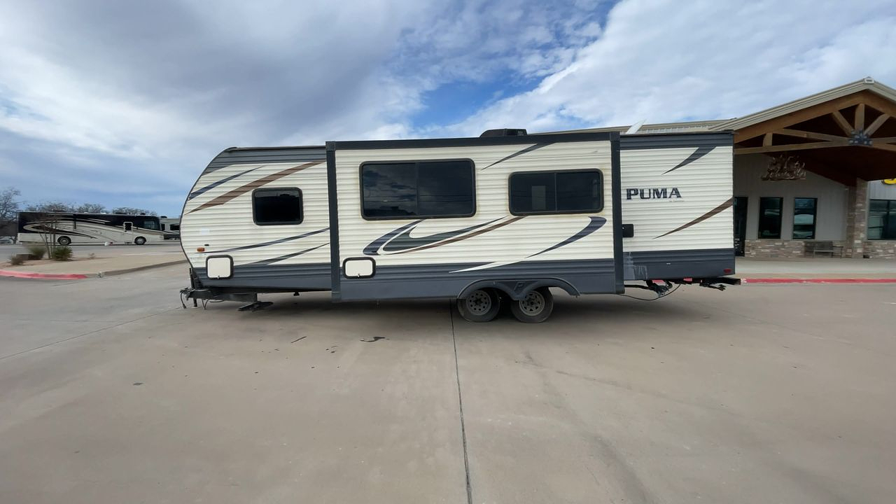 2017 PUMA XLITE28FQDB