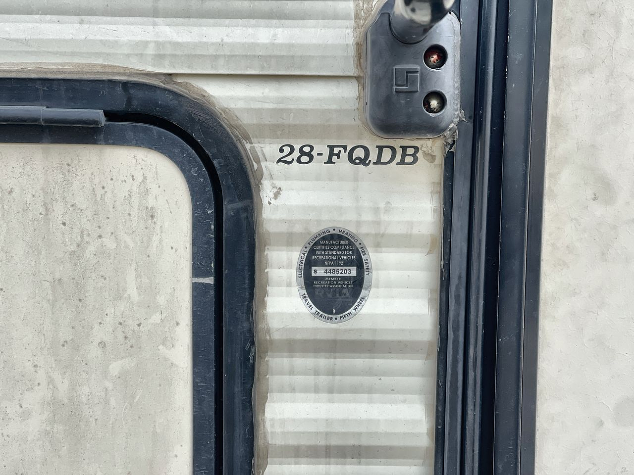 2017 PUMA XLITE28FQDB