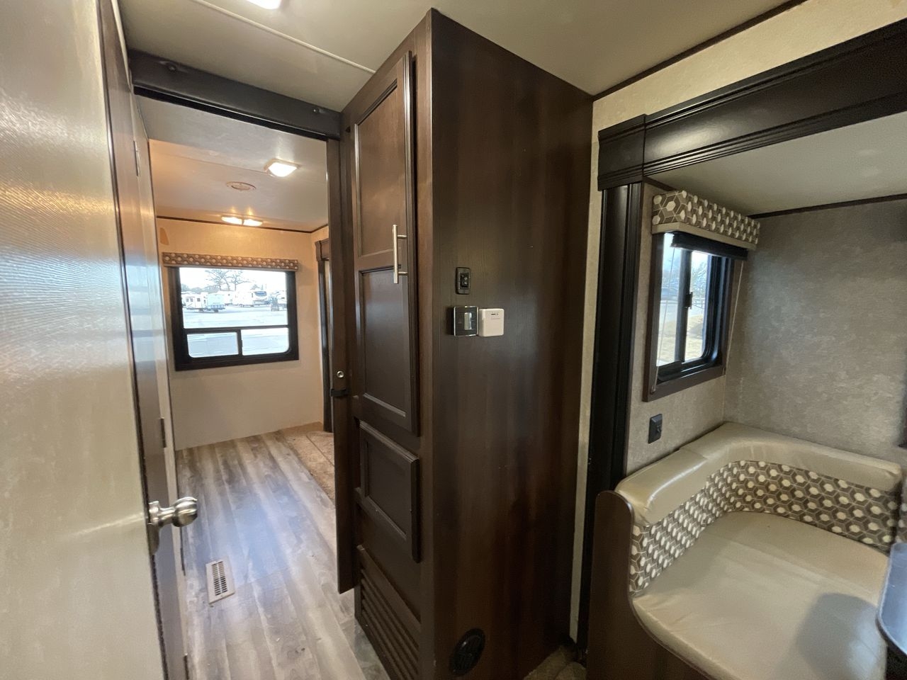 2020 JAYCO JAYFLIGHT 324BDSW
