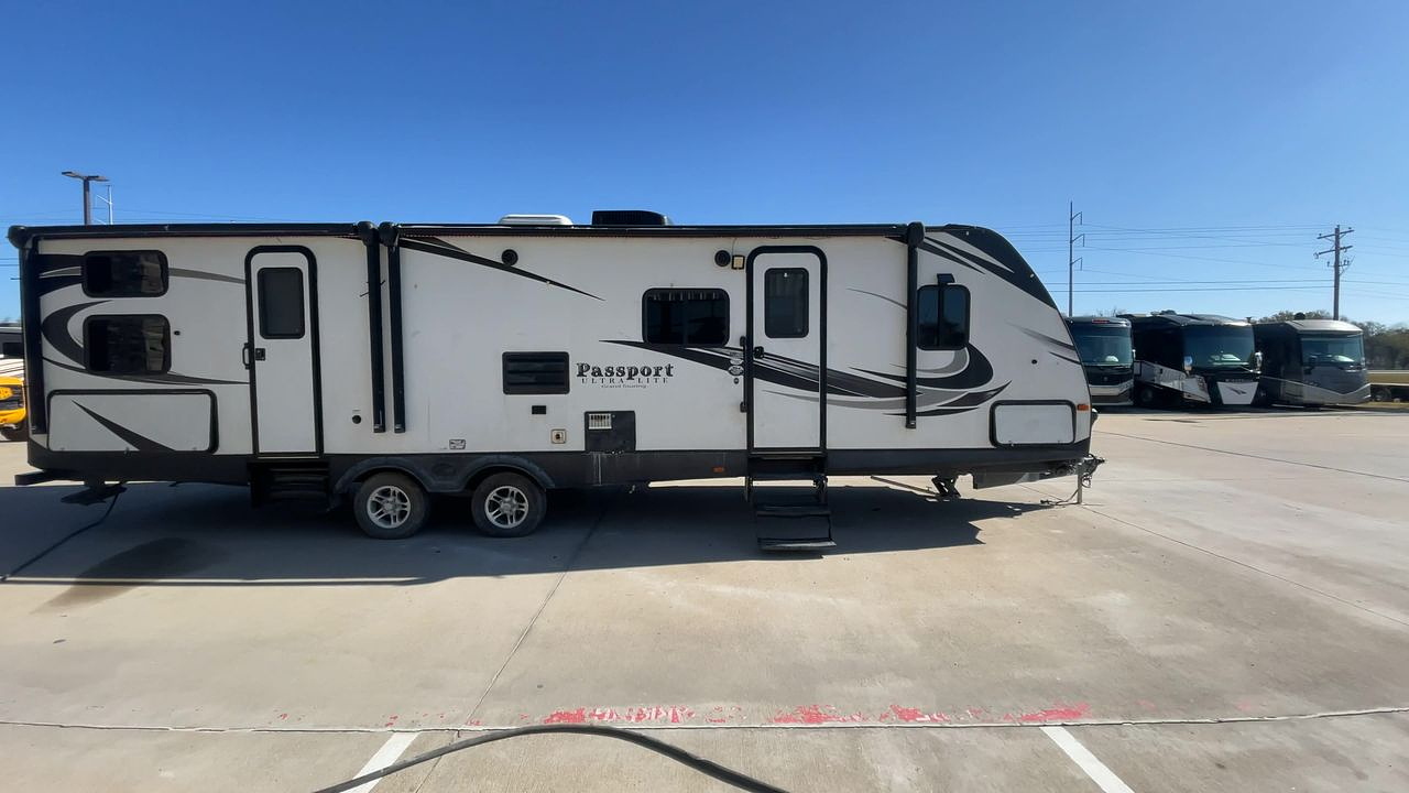 2017 KEYSTONE PASSPORT 3320BH