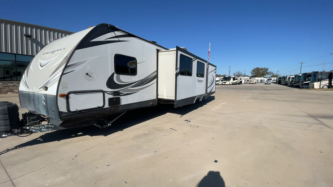 2017 KEYSTONE PASSPORT 3320BH