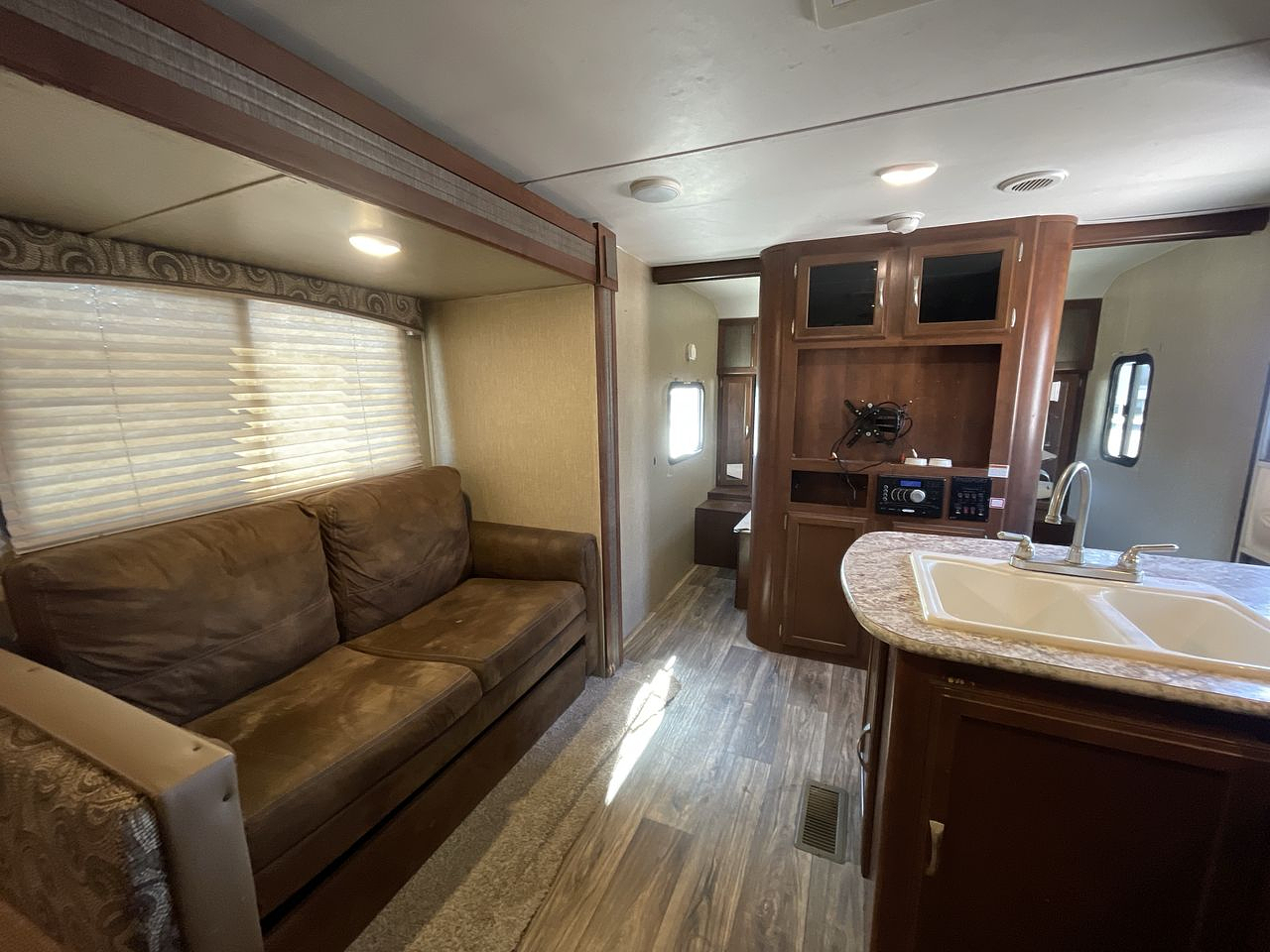 2017 KEYSTONE PASSPORT 3320BH