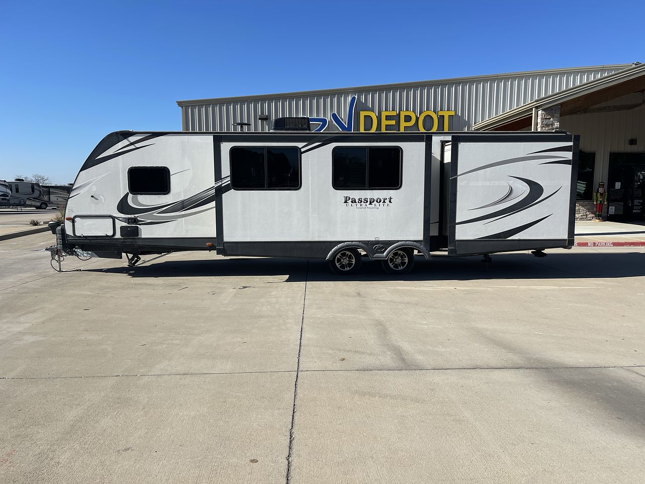 2017 KEYSTONE PASSPORT 3320BH