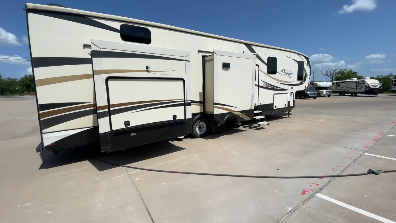 2017 JAYCO NORTH POINT 379DBFS
