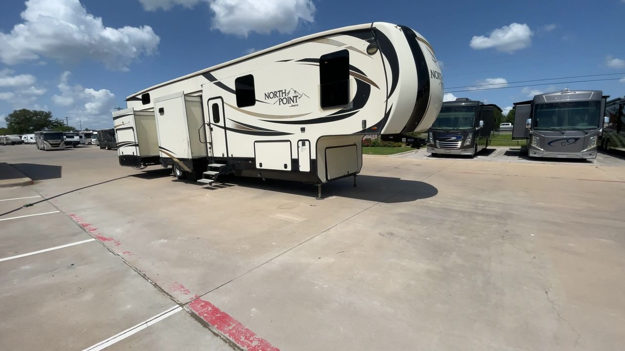 2017 JAYCO NORTH POINT 379DBFS