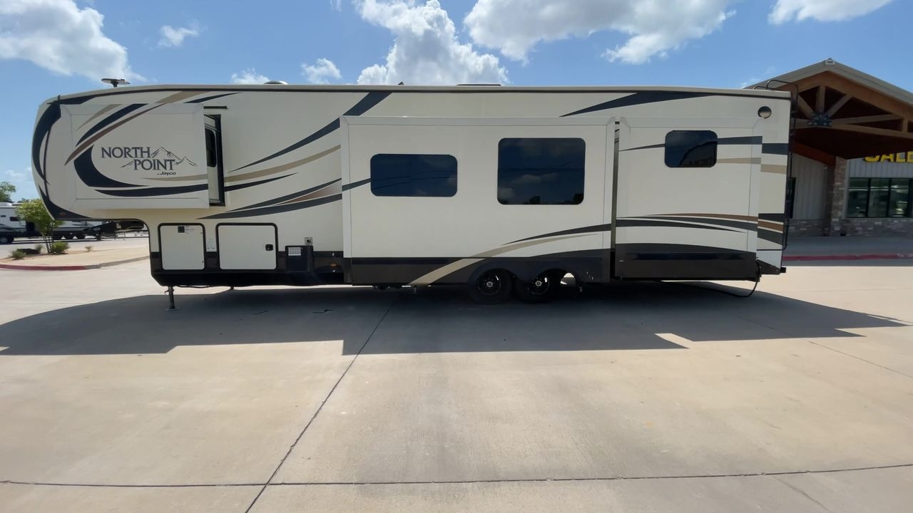 2017 JAYCO NORTH POINT 379DBFS