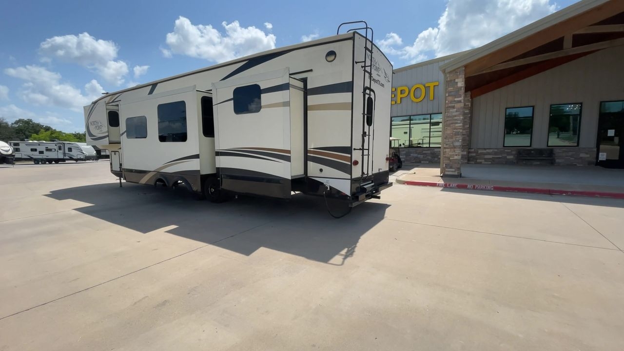 2017 JAYCO NORTH POINT 379DBFS