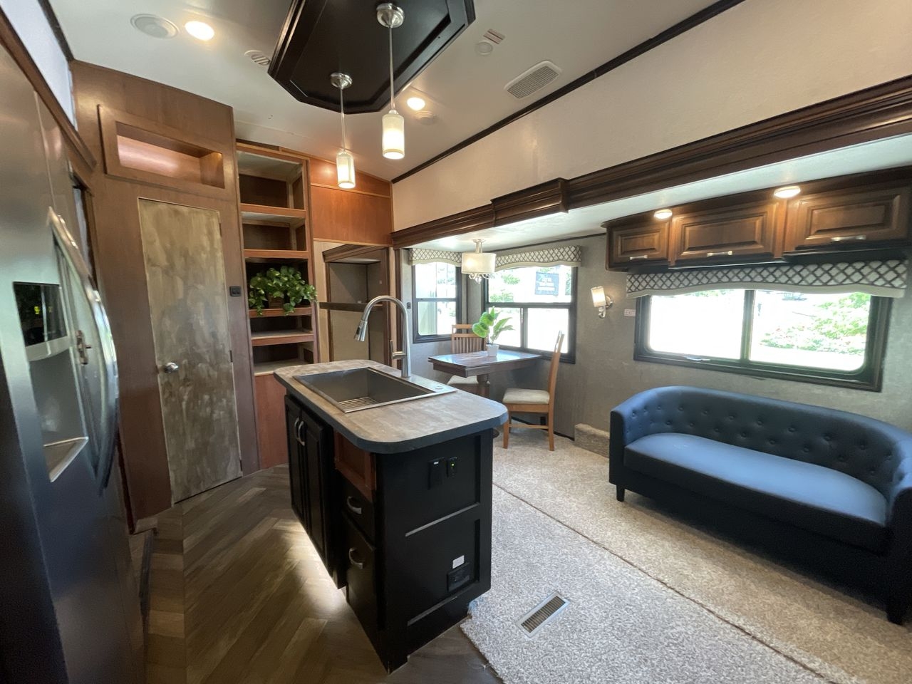 2017 JAYCO NORTH POINT 379DBFS