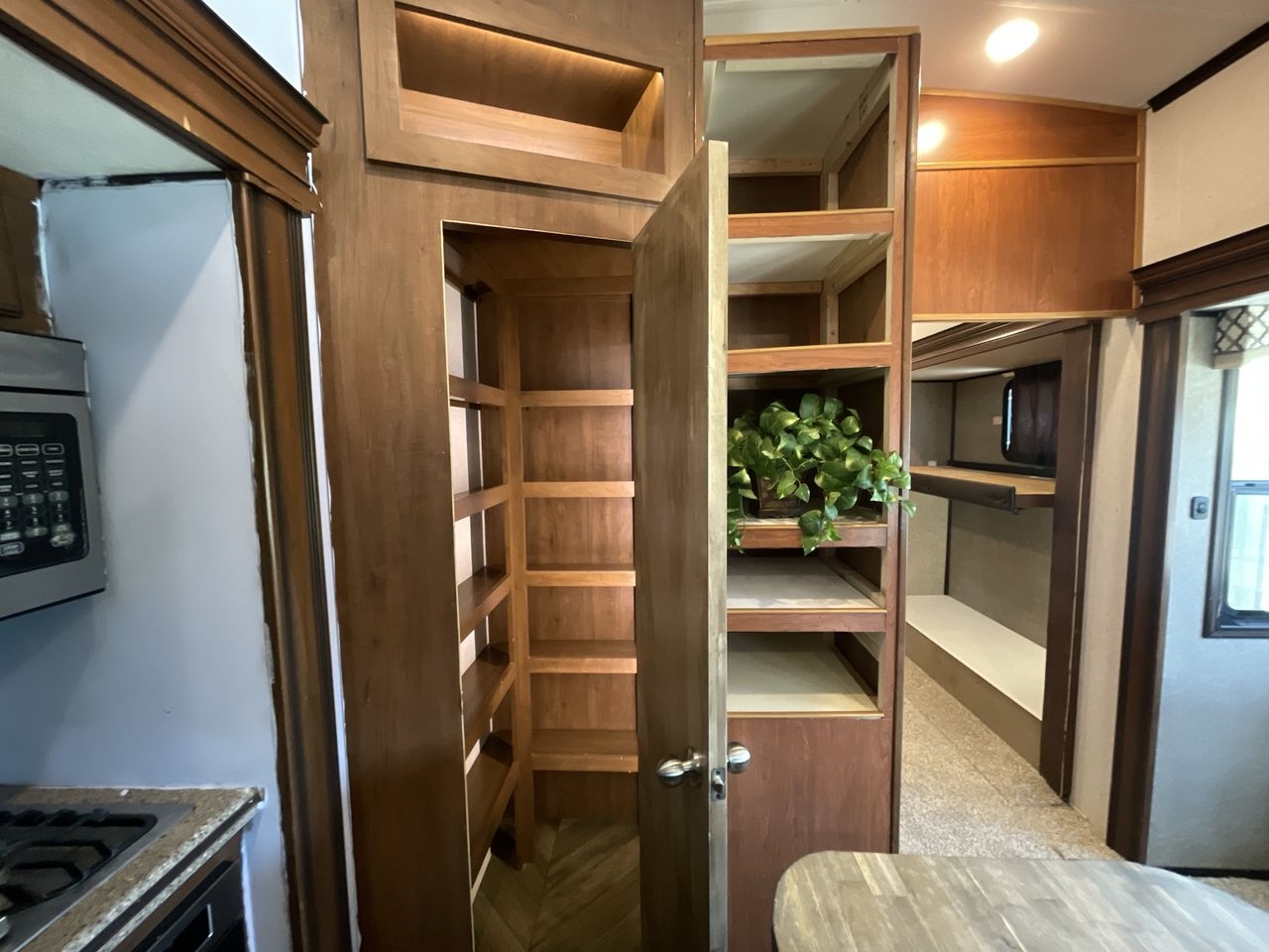 2017 JAYCO NORTH POINT 379DBFS