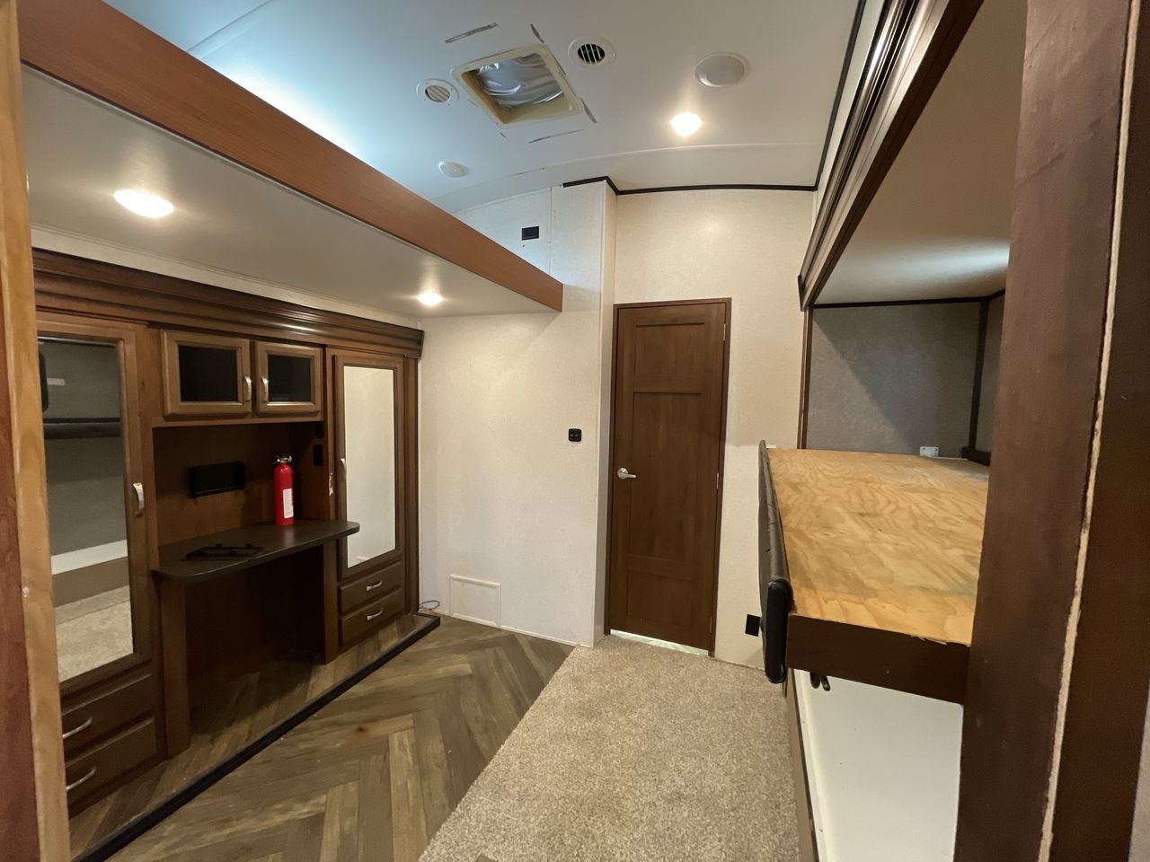 2017 JAYCO NORTH POINT 379DBFS