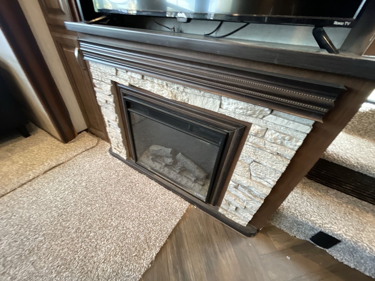 2017 JAYCO NORTH POINT 379DBFS