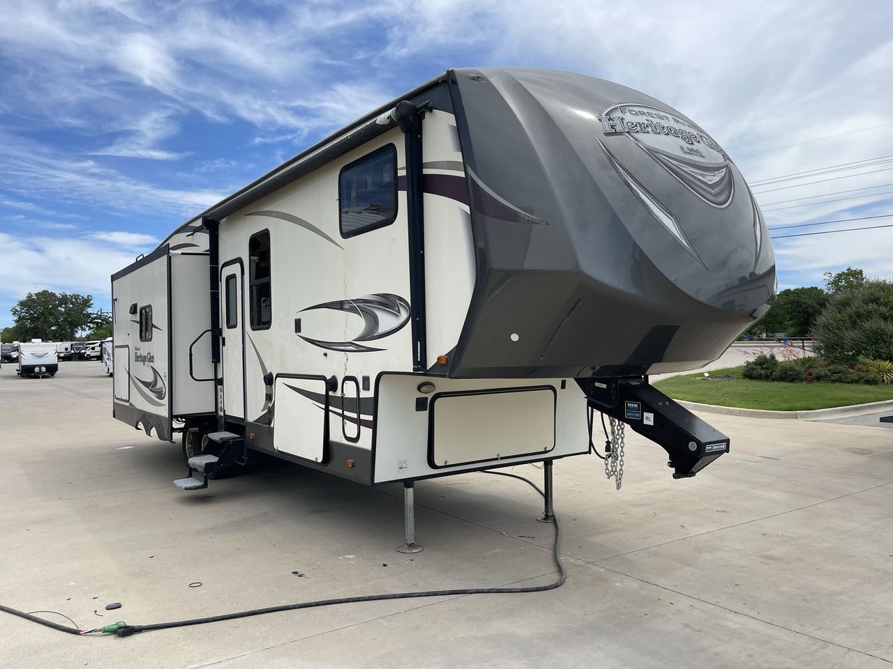 2016 FOREST RIVER HERITAGE GLEN 276RLI