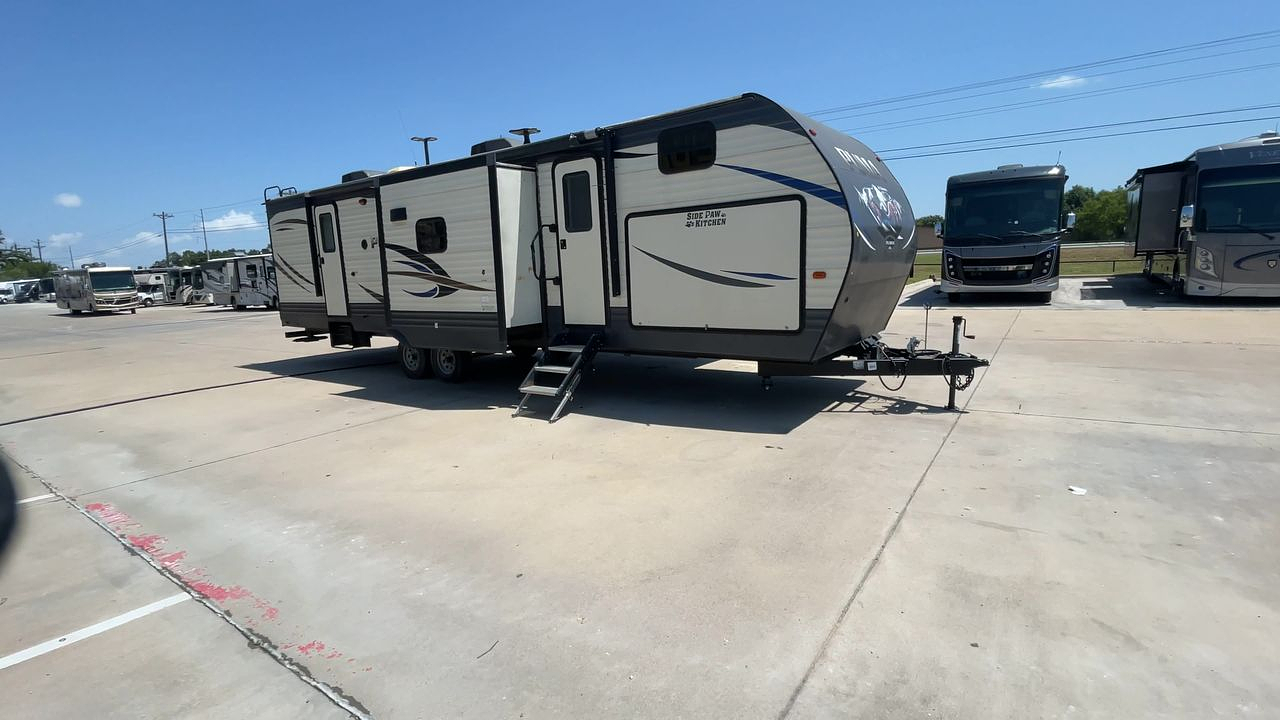 2018 FOREST RIVER PUMA 32FBIS