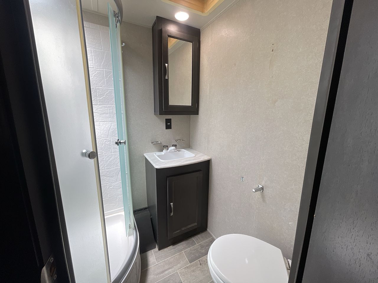 2018 FOREST RIVER PUMA 32FBIS