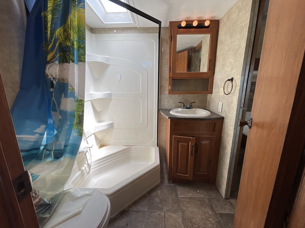 2012 KEYSTONE MONTANA