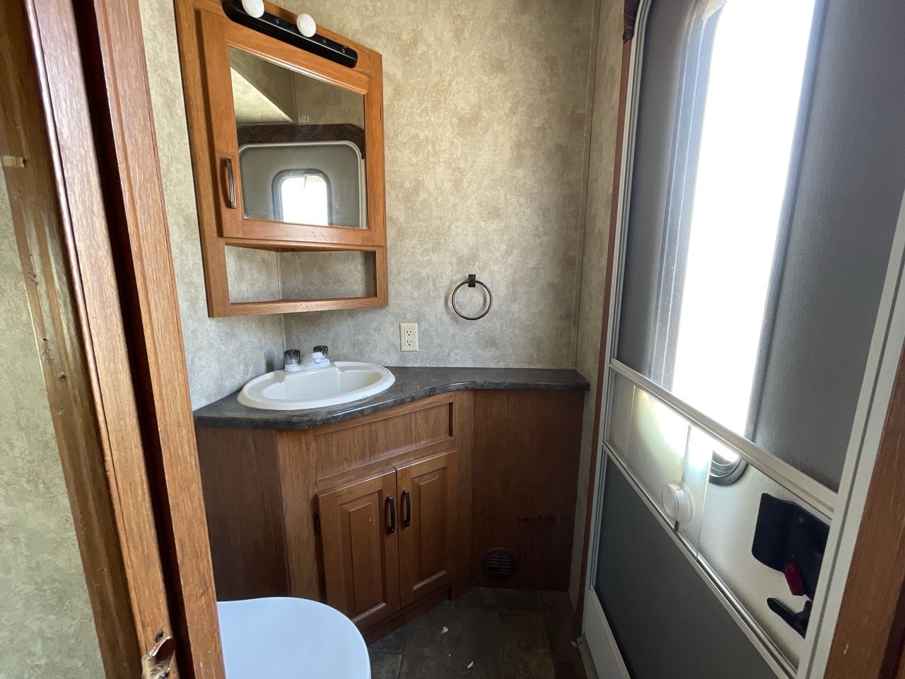 2012 KEYSTONE MONTANA