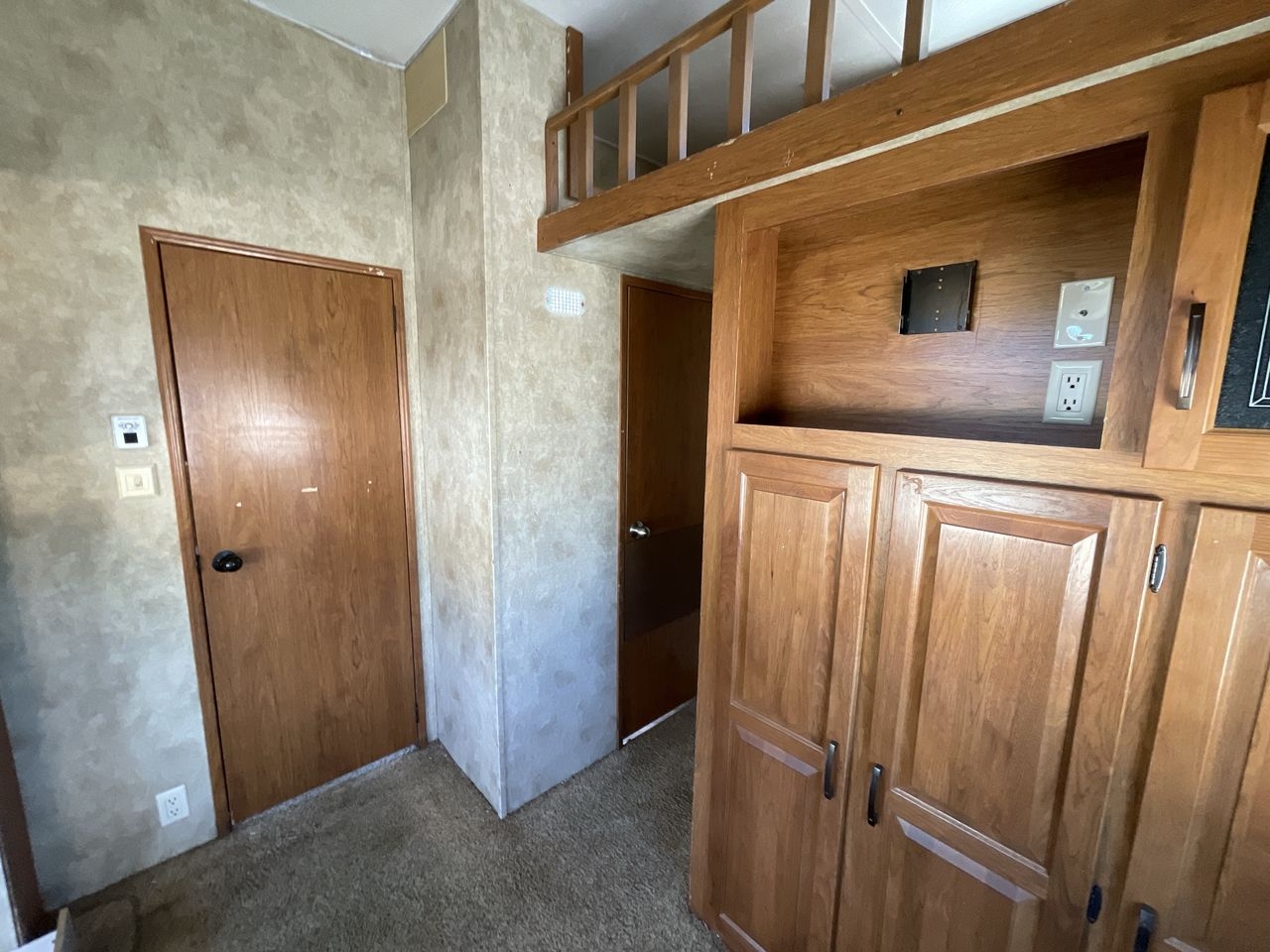 2012 KEYSTONE MONTANA