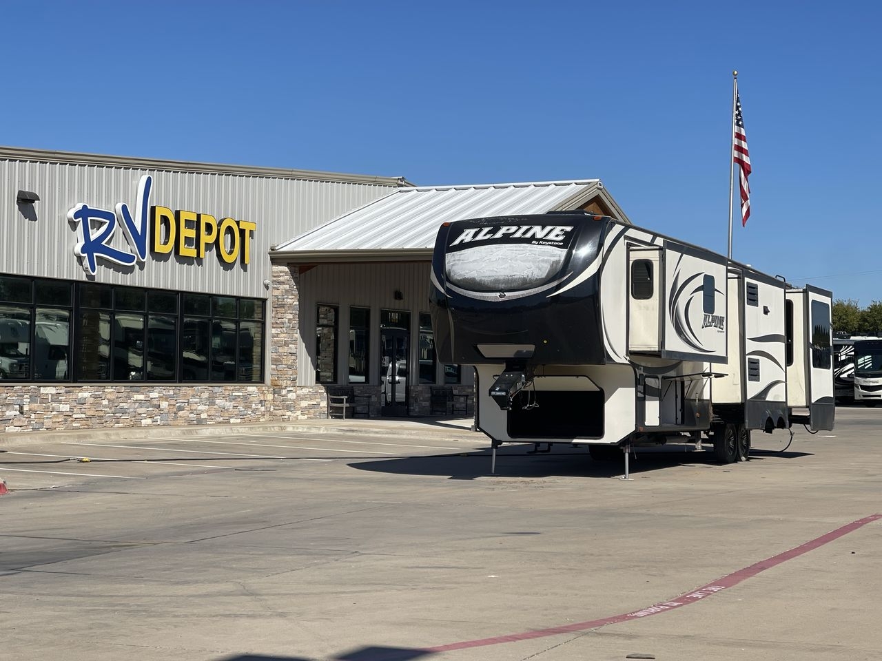 2015 KEYSTONE ALPINE 3535RE