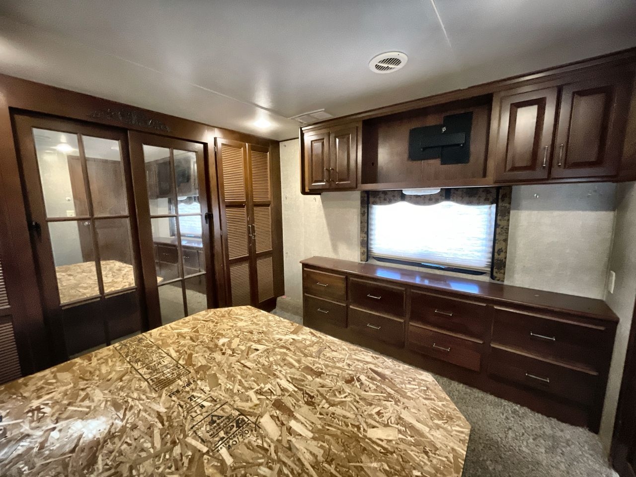 2015 KEYSTONE ALPINE 3535RE