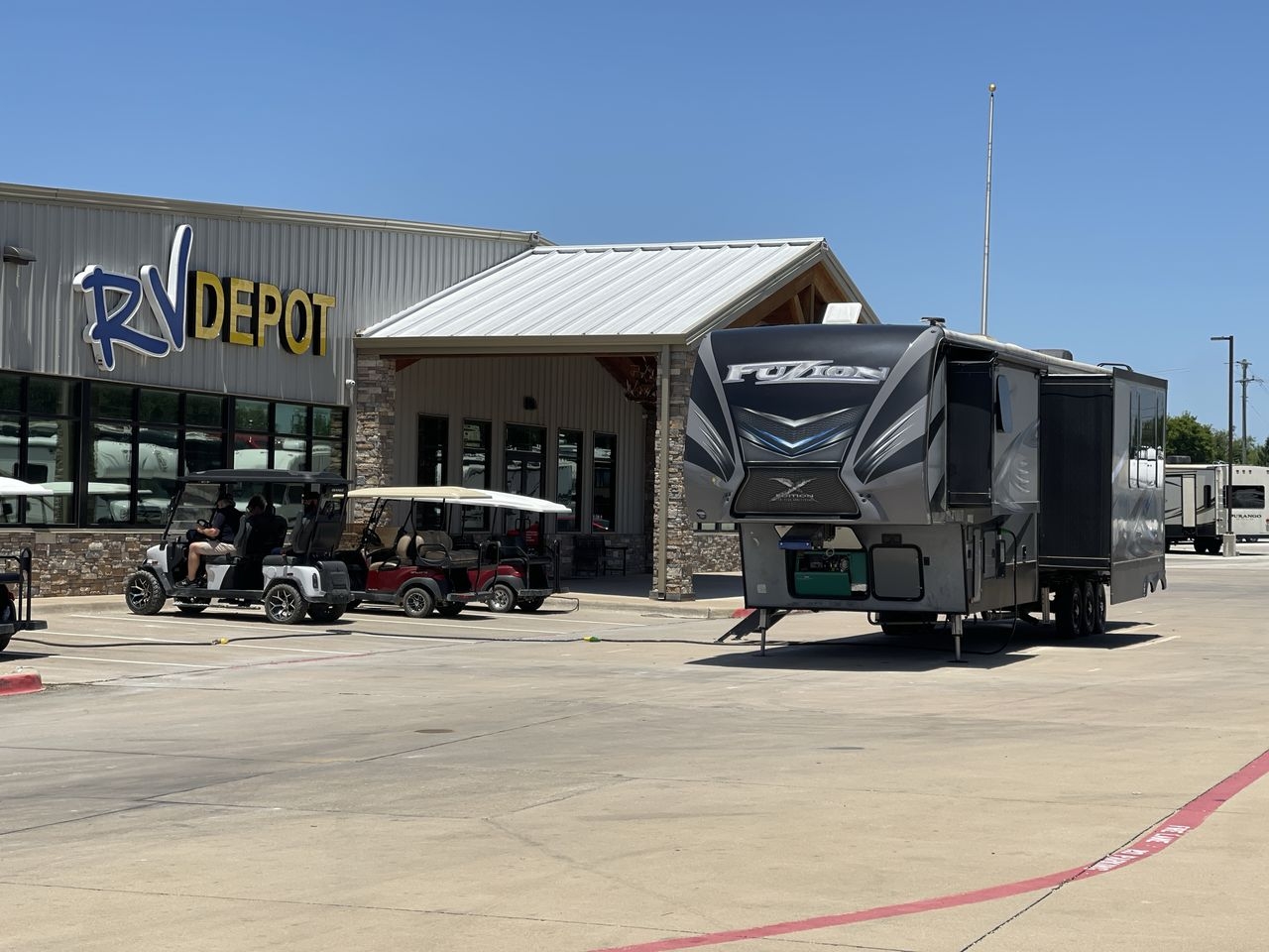 2017 KEYSTONE FUZION 420