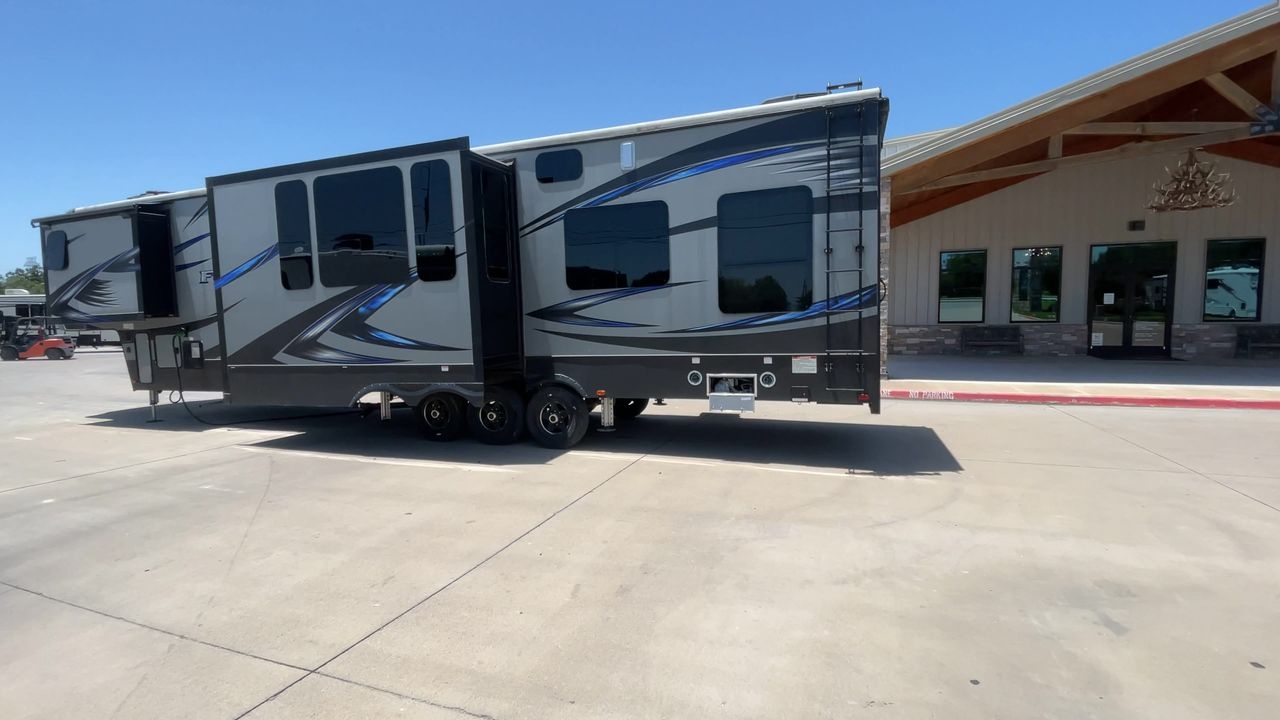 2017 KEYSTONE FUZION 420