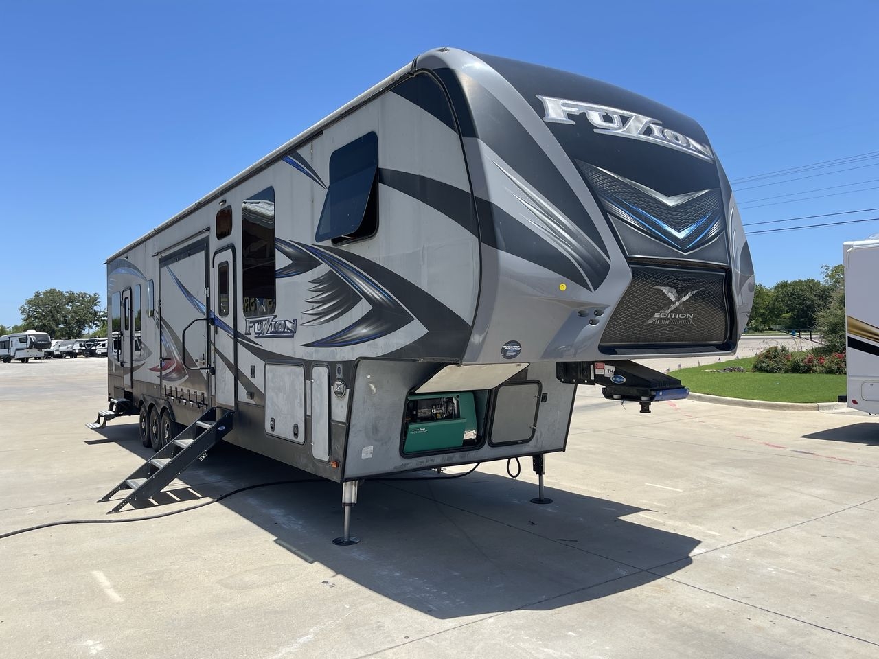 2017 KEYSTONE FUZION 420