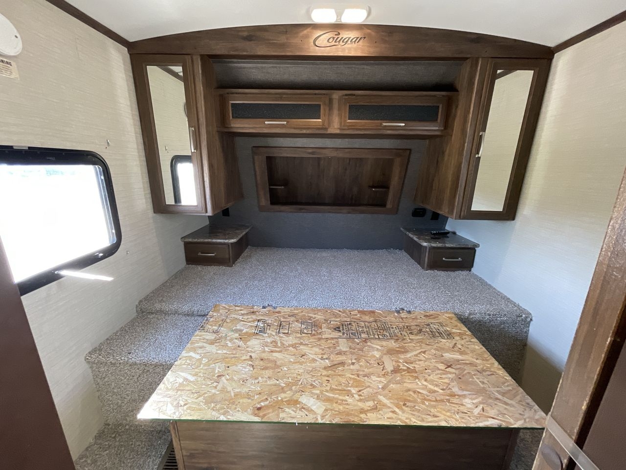 2015 KEYSTONE COUGAR 28RLS