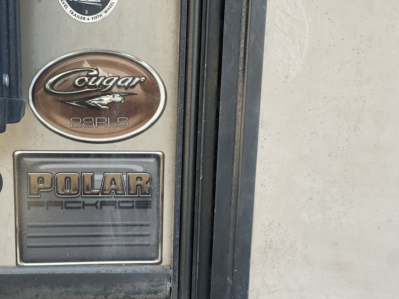 2015 KEYSTONE COUGAR 28RLS