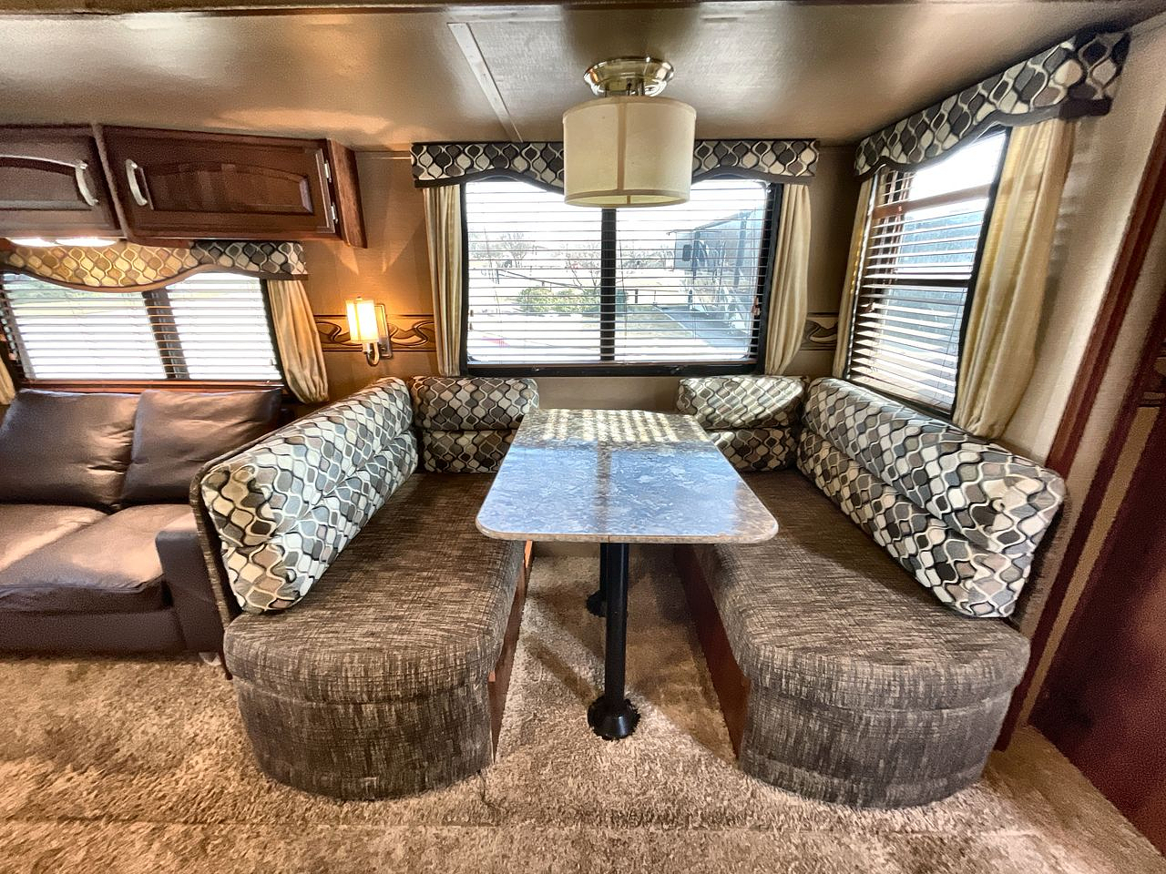 2014 KEYSTONE OUTBACK 298RE