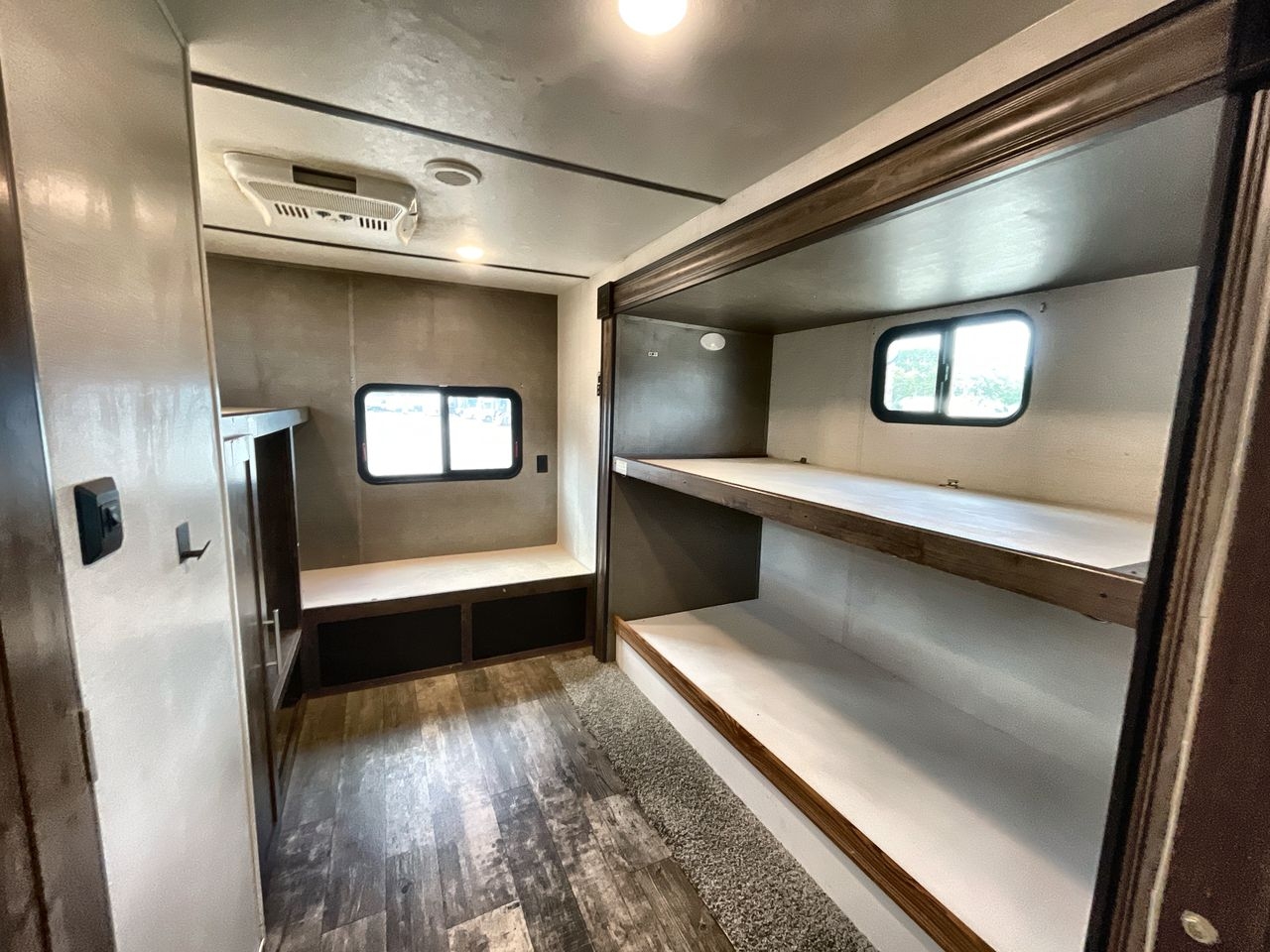 2018 KEYSTONE VOLANTE 32SB