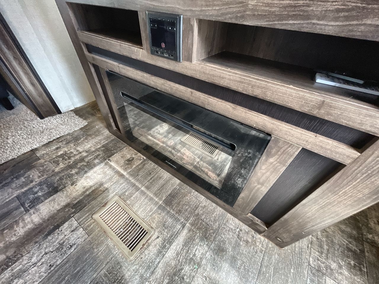 2018 KEYSTONE VOLANTE 32SB