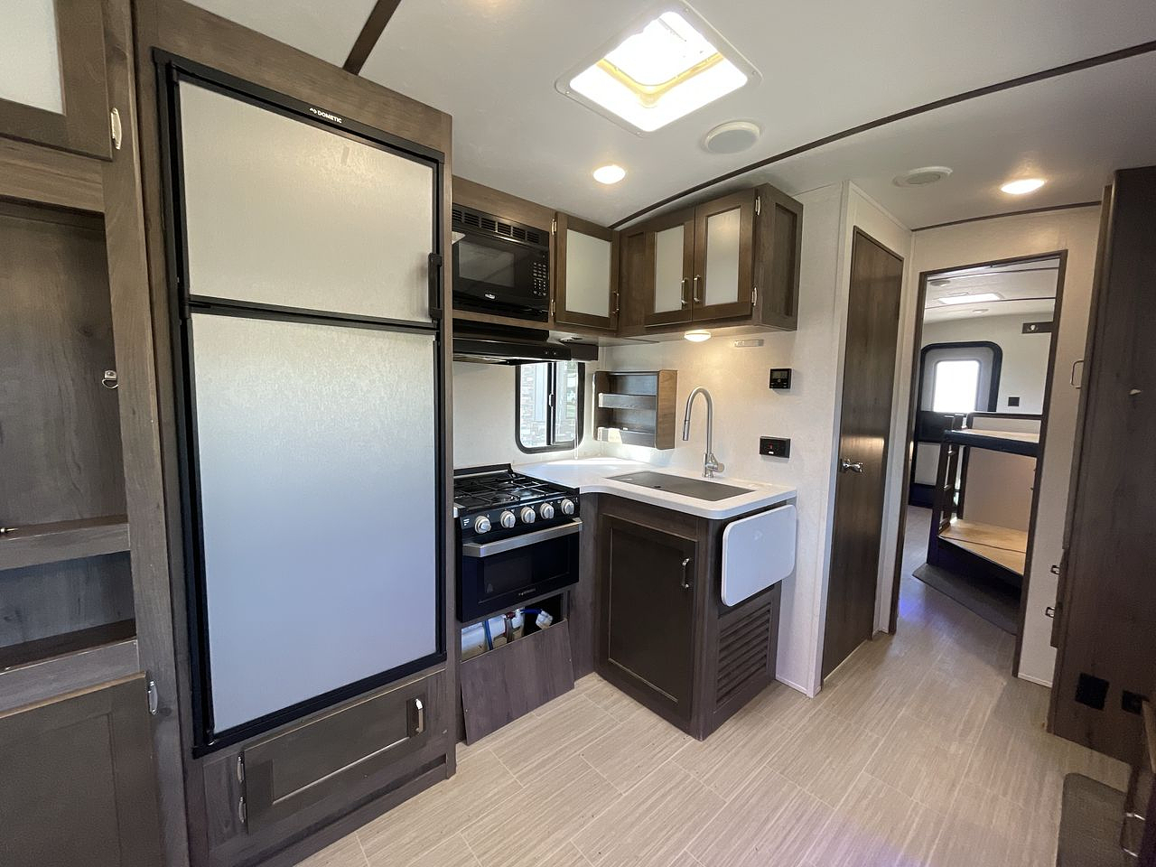 2021 KEYSTONE PASSPORT 3400QD