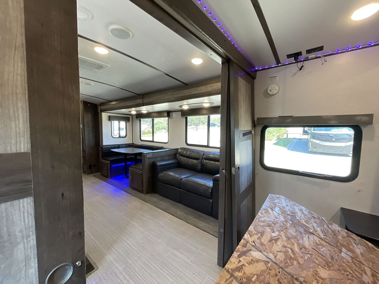 2021 KEYSTONE PASSPORT 3400QD