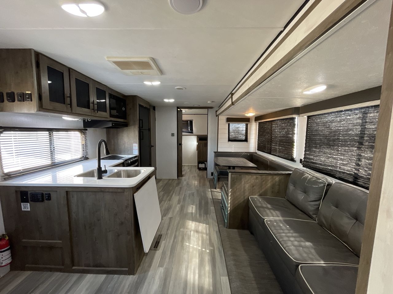 2021 HEARTLAND PIONEER BH322