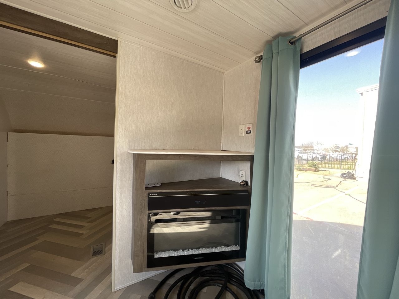 2022 FOREST RIVER SALEM 36VBDS