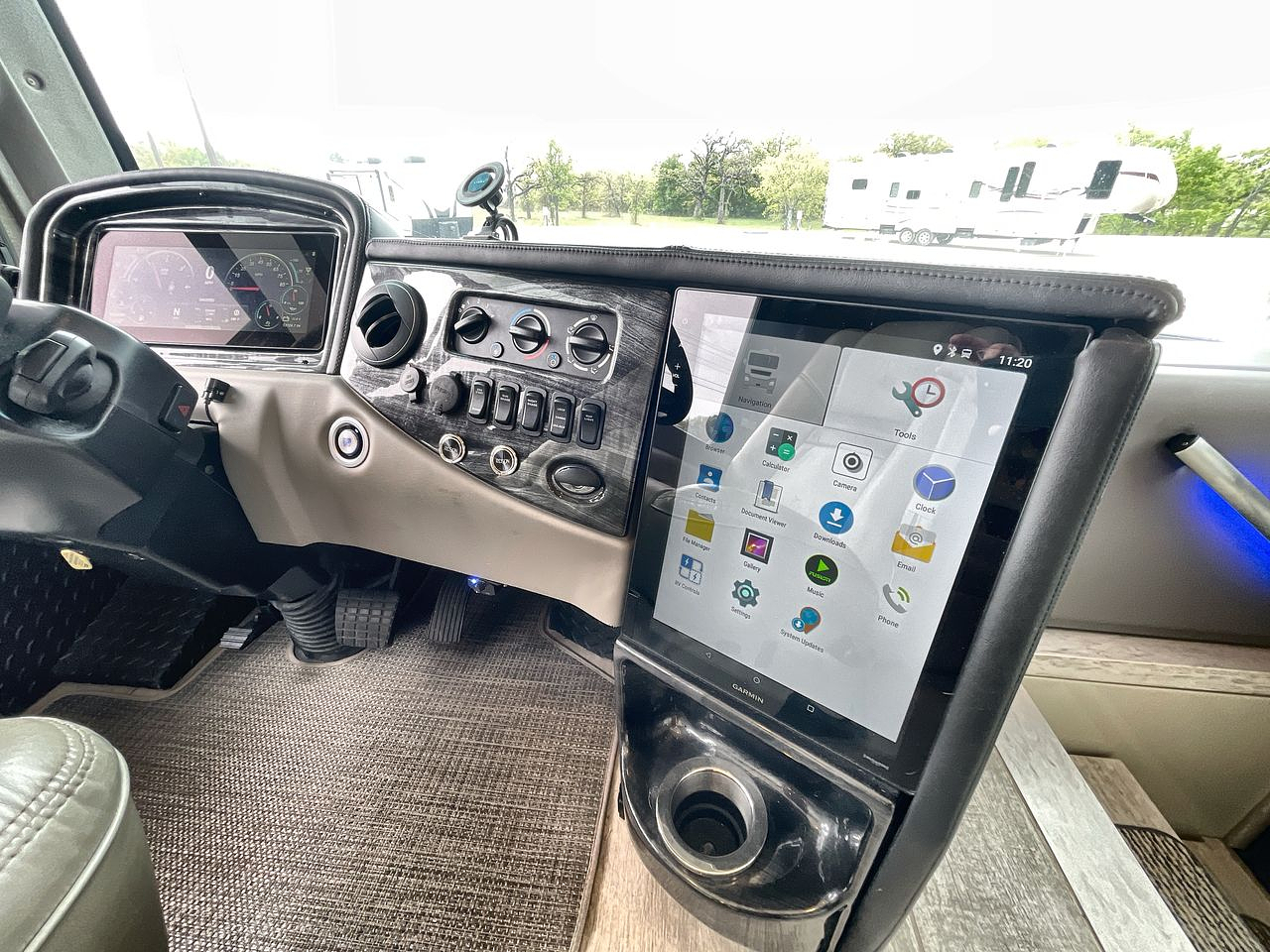 2022 THOR VENETIAN 42F