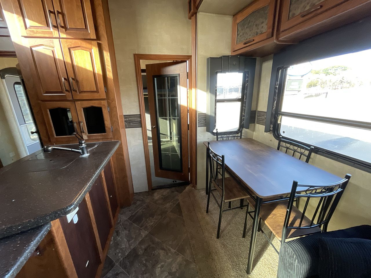 2013 KEYSTONE RAPTOR 310TS