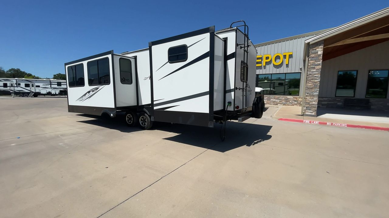 2023 FOREST RIVER ALTA 3150KBH