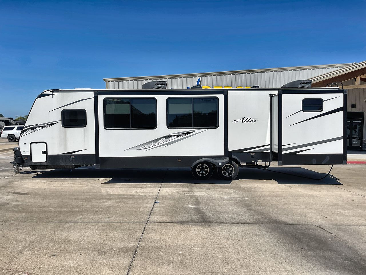 2023 FOREST RIVER ALTA 3150KBH