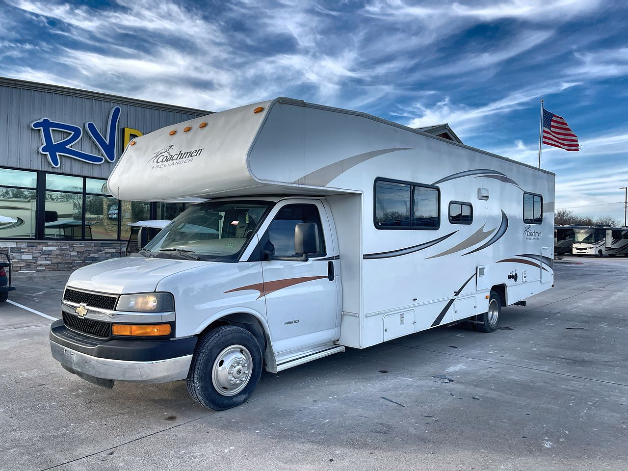 2013 FOREST RIVER FREELANDER 28AB