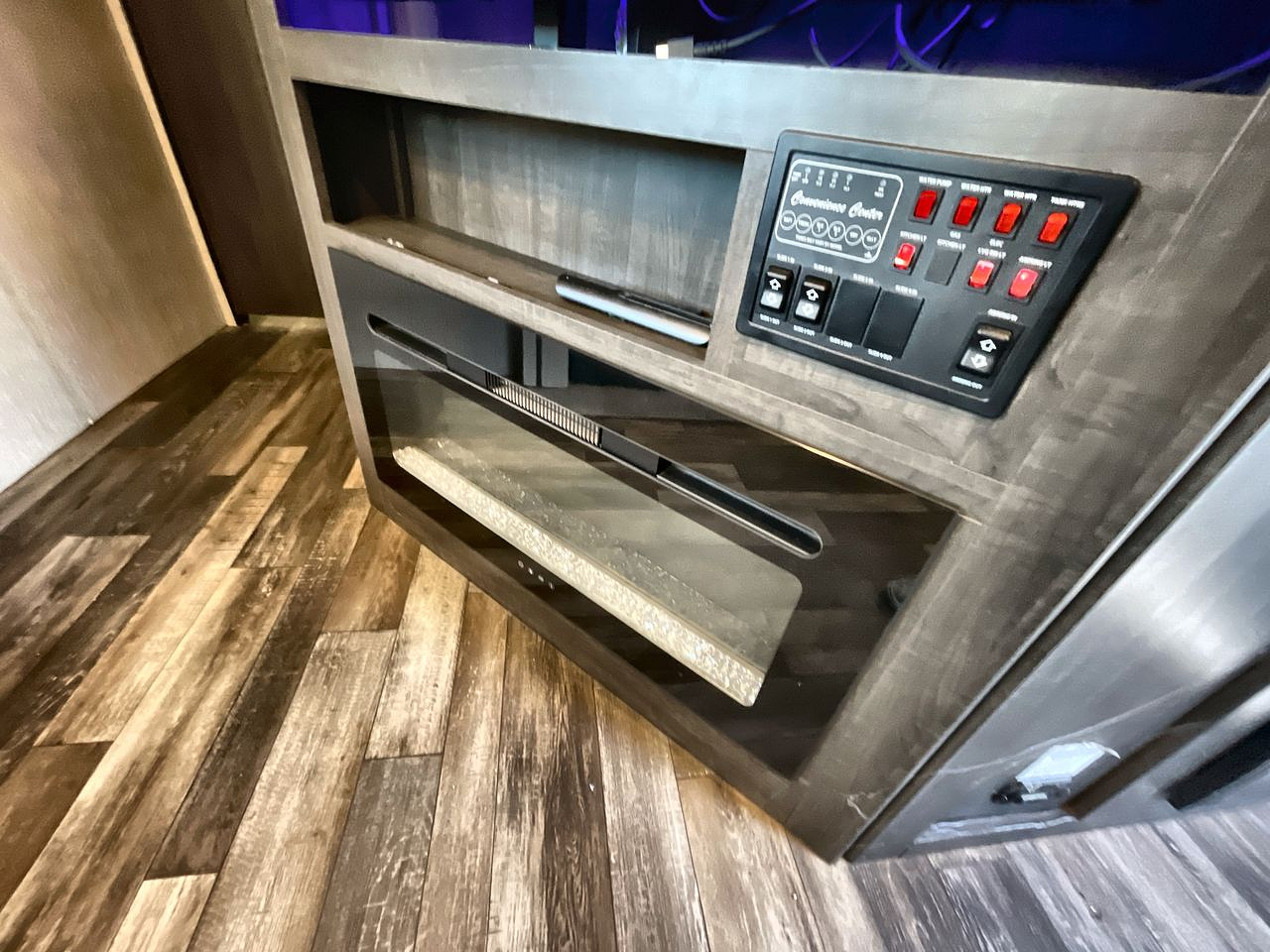 2022 KEYSTONE CRUISER AIRE 33BHB