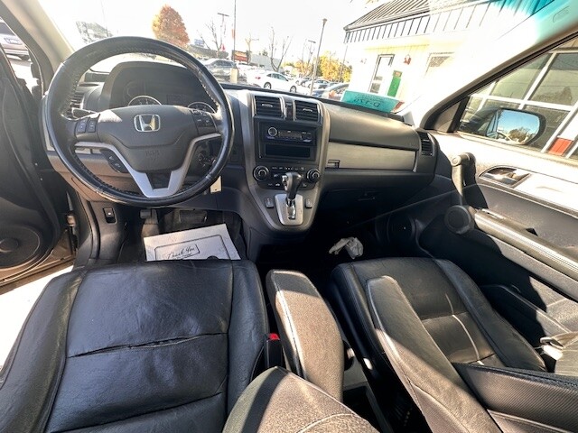 2010 Honda CR-V EX-L Located at Wheel City Auto Sioux Falls slide-image