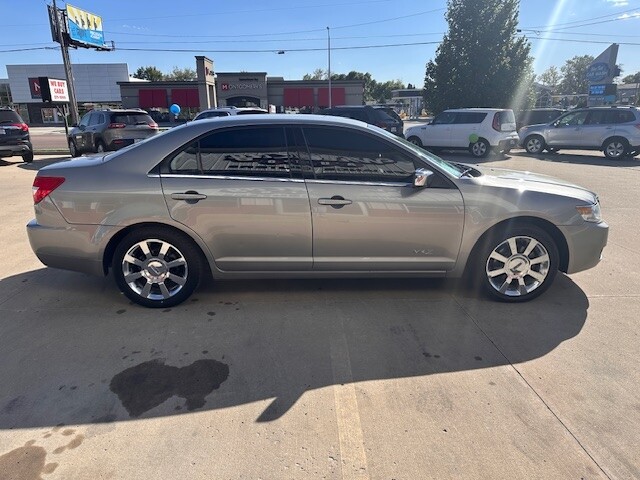 2008 Lincoln MKZ Located at Wheel City Auto Sioux Falls slide-image